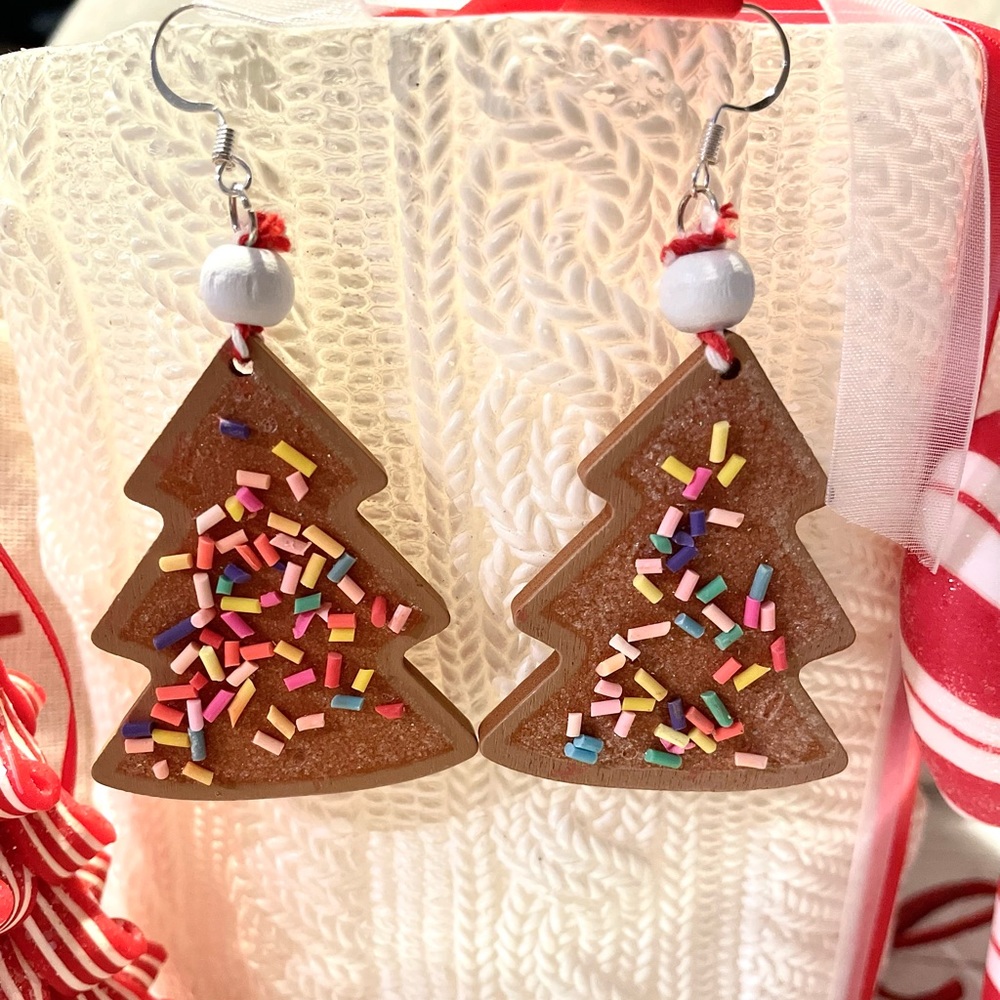 Mini gingerbread Christmas tree with sprinkles ornament earrings